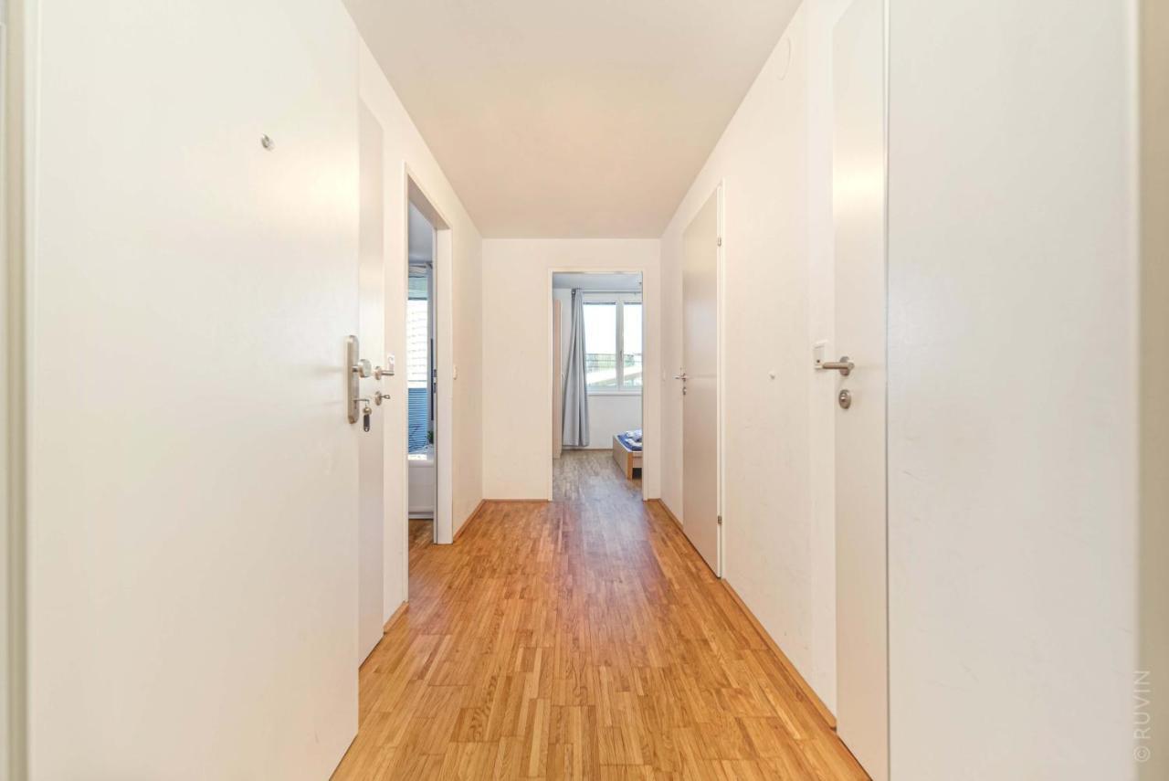 Appartement High Rise, Netflix, 2 Min To Main Station à Vienne Extérieur photo